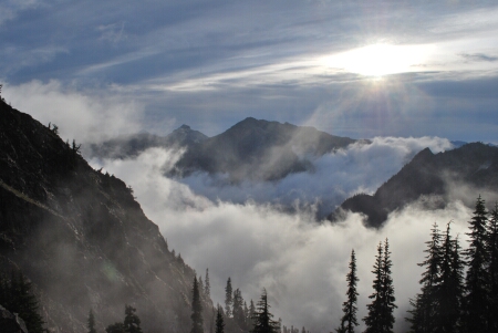 Fog around Kendall Peak